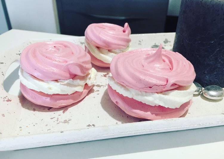 Comment Préparer Des Meringue rose chantilly