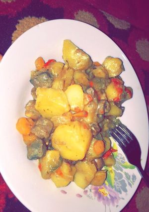A picture of Vegetable Potato Soup.