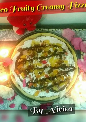 A picture of Choco Fruity Creamy pizza.