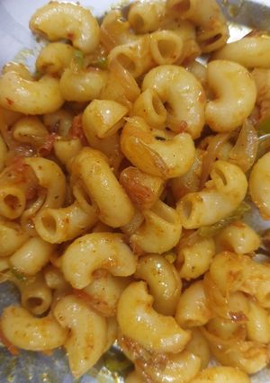 A picture of Macroni.