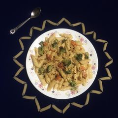 A picture of Pasta in White Sauce.