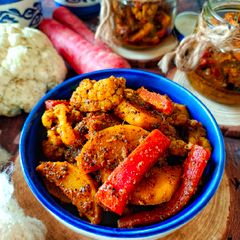 A picture of Gobi Gajar Shalgam Achar.