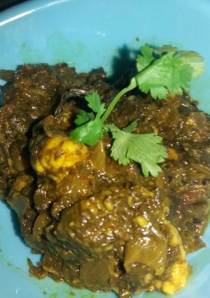 A picture of Palak paneer.