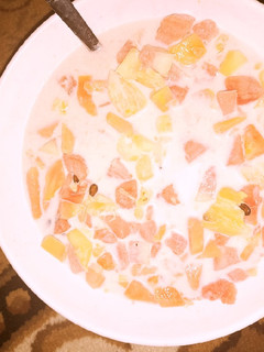 Fruit salad ainihin hoton girkin