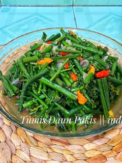 Foto resep Tumis Daun Pakis