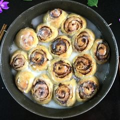 A picture of Pizza Dough Cinnamon Rolls.