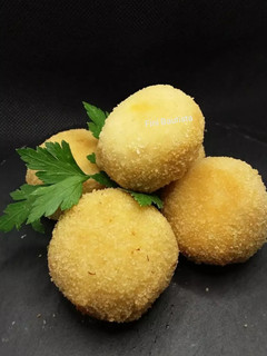 Una foto de Bolitas de atún y queso