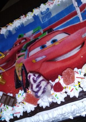 صورة لوصفة كعكة عيد ميلاد انوس🎈🎉🎊