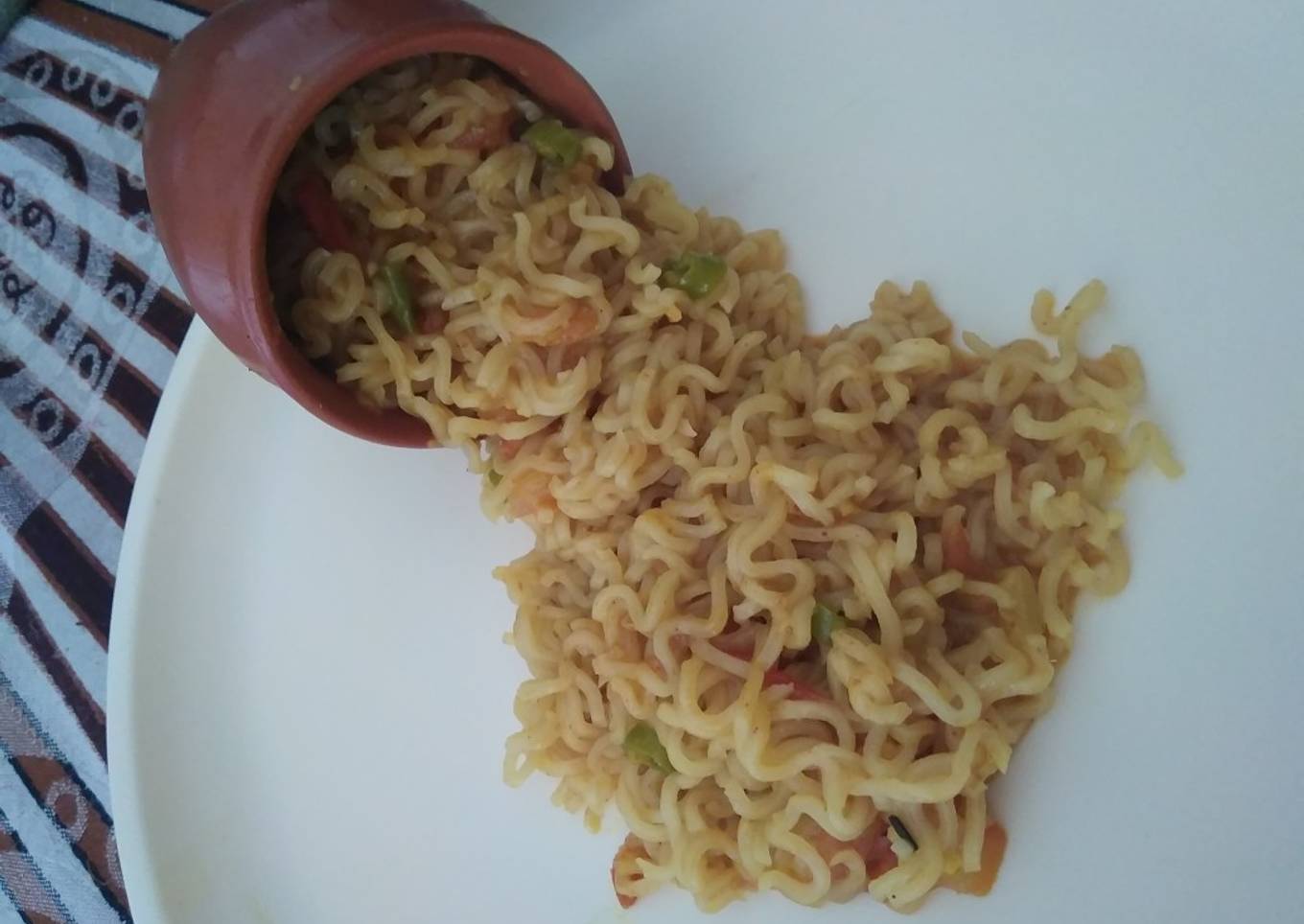 Kulhar maggie