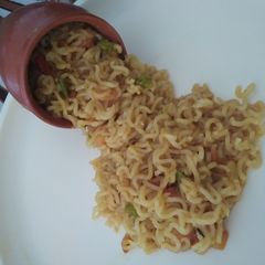 A picture of Kulhar maggie.