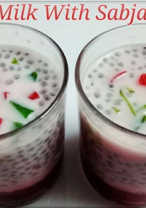 A picture of Rose milk with sabja seed.