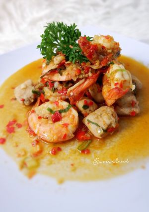 Foto resep Tumis Pedas Udang Ayam