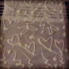 A picture of Sugar decoration for cakes.
