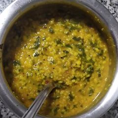 A picture of Dal palak.