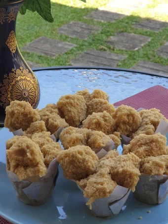 Langkah Gampang Membuat Resep 1. Bolu Kukus Gula Merah Anti Gagal ala Tintin Rayner yang Uenak Anti Ribet, Uenak Banget