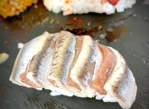Una foto de Sushi Ibérico: Matrimonio anchoa boquerón