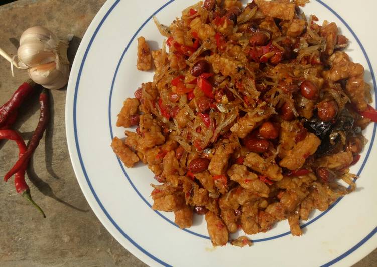 Cara termudah untuk Tips LezatBalado tempe teri kacang