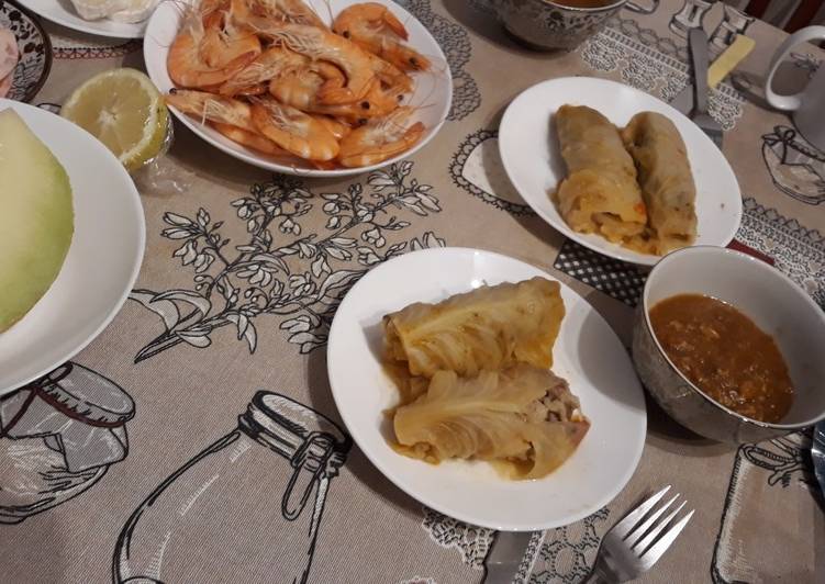 Malfuf rollos de col rellenos