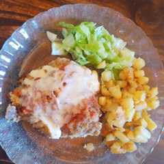 Una foto de Milanesa casera SIN huevo