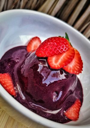 Una foto de Sorbete de Cabernet Suavignon y frutos rojos