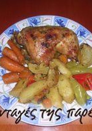 A picture of Chicken in the Dutch oven with fragrant potatoes.
