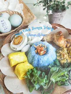 Foto resep Nasi Uduk Bunga Telang