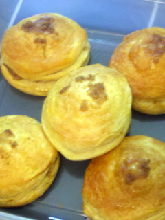 A picture of Apple Cinnamon Filled Biscuits.