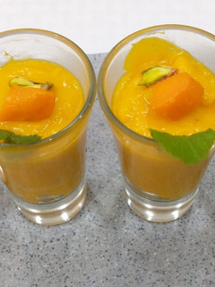 A picture of Mango Dessert.
