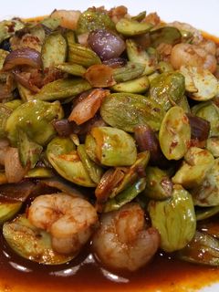 A picture of Petai With Prawn in Sambal.