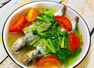 Hình của món Canh Cá Bạc Má Nấu Ngót.
