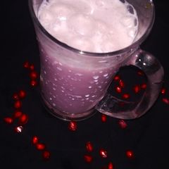 A picture of Pomegranate milkshake.