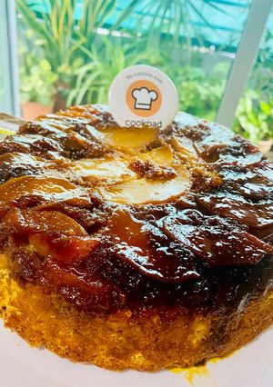 Una foto de 🥮TORTA🥮 INVERTIDA DE 🍐PERA 🍐 Y 🍑 DURAZNO🍑