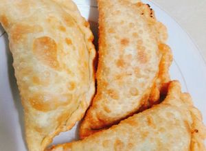 Hình của món Bánh quai vạc chiên.