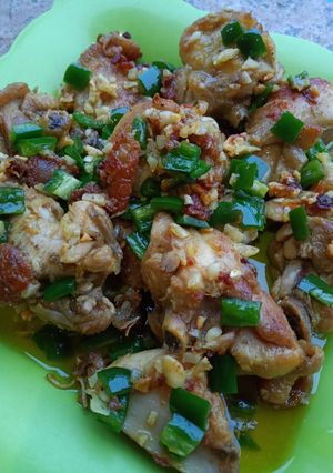 Foto resep Ayam goreng mentega berempah bawang putih