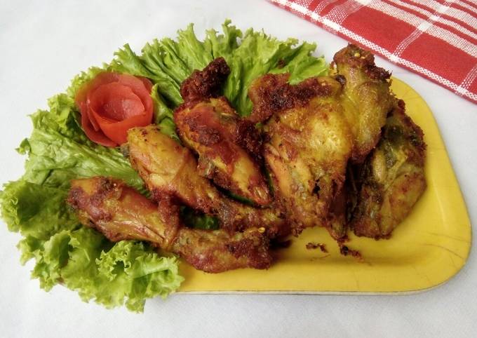 Ayam Goreng Bumbu Kuning