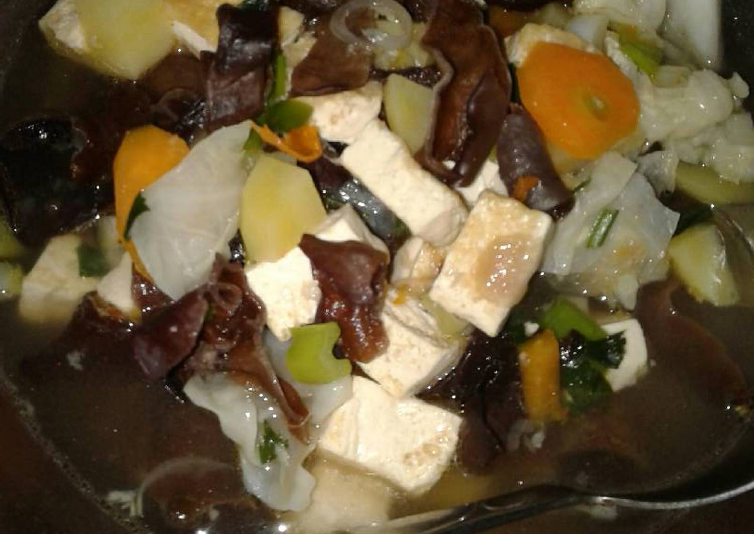 Resep Sup Tahu  Jamur  Kuping  oleh allin ryu Cookpad