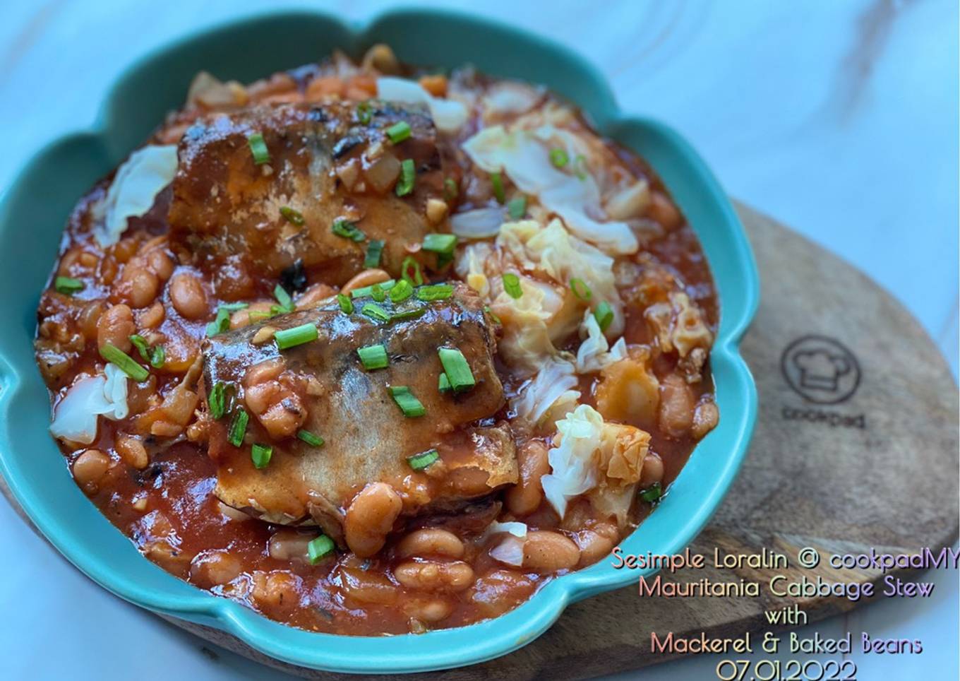 Roasted cabbage with mackerel Ala beans Ala Queen 👑 (Mauritania 🇲🇷)