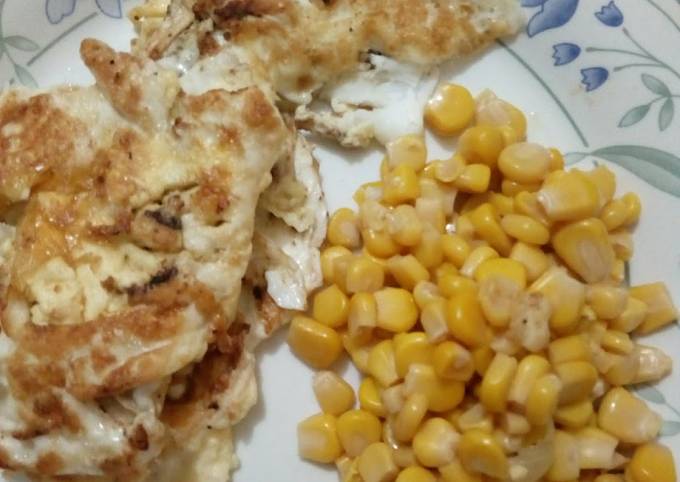 Fried Eggs with Sardine and a dash of sweet corn