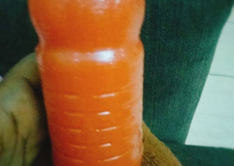 Steps to Make Speedy Carrot Juice