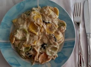 Foto principal de Pasta arcobaleno con atún