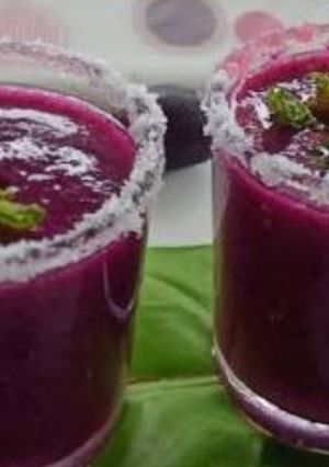 A picture of Jamun shots💜.