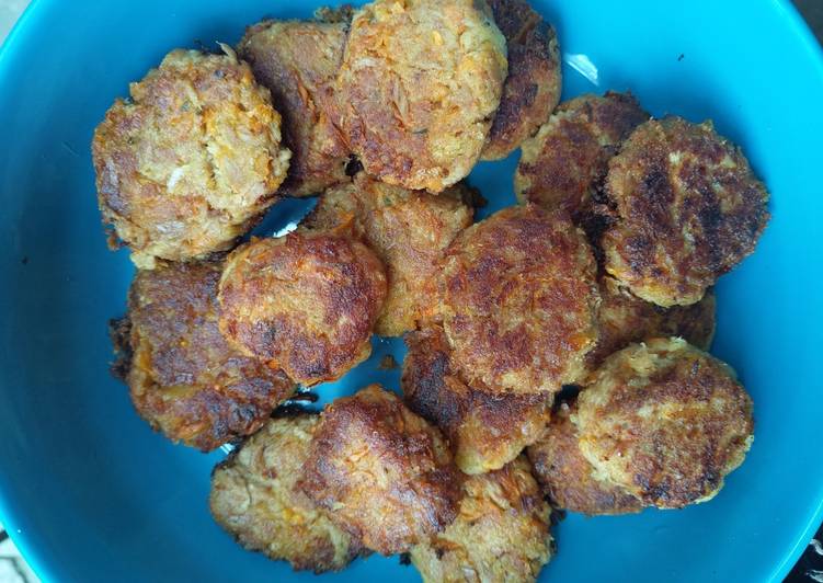 Recipe of Quick Tuna fish frikkadel