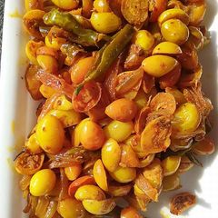A picture of Karonda mirchi.