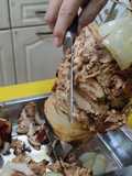 ไก่ย่างแบบตุรกีกับซอสกระเทียม Chicken Doner with garlic sauce