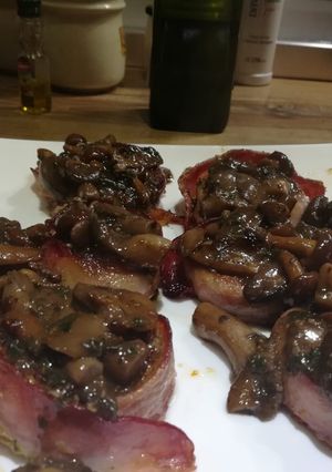Una foto de Filet Mignon con champiñones