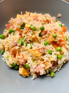 Una foto de Arroz estilo tres delicias