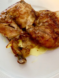Una foto de Pollo aromatizado