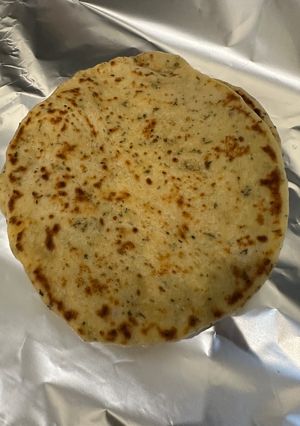 A picture of Bazlama - Turkish Flat Bread, WOWeeeeee.