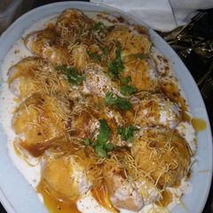 A picture of Dahi Vada.