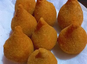 Foto de Massa básica para coxinha e todos os tipos de salgados fritos